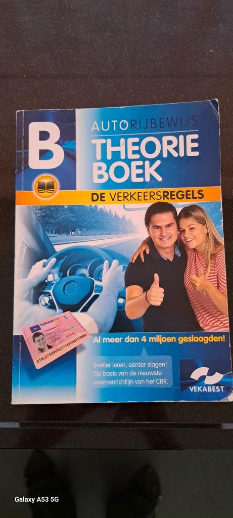 Theorieboek Autorijden B - Vekabest, Boeken, Auto's | Boeken, Gelezen, Algemeen, Ophalen of Verzenden