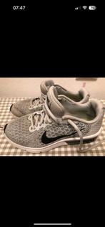 Schoenen nike, Ophalen of Verzenden, Gebruikt, Schoenen