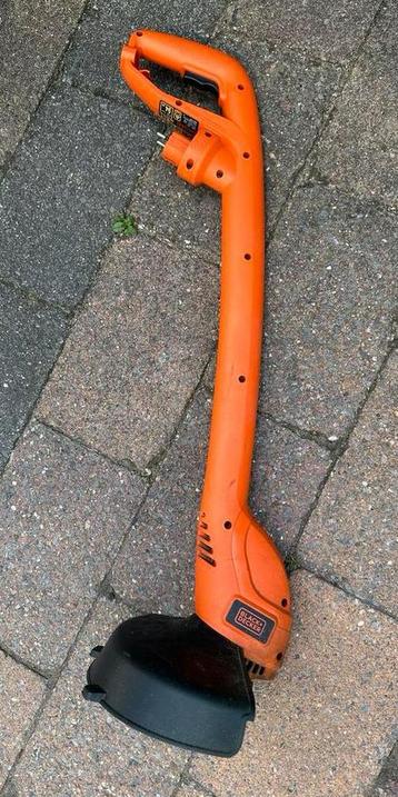 BLACK+DECKER 250W Grastrimmer / kantenmaaier beschikbaar voor biedingen