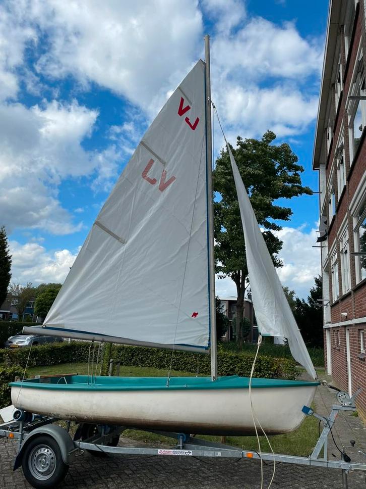 Gratis, Watersport en Boten, Open zeilboten, Zo goed als nieuw, Overige typen, 3 tot 6 meter, Polyester, Geen motor, Benzine, Ophalen
