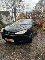Peugeot 206 1.4 3D 2002 Zwart, Auto's, Voorwielaandrijving, Stof, Zwart, 4 cilinders