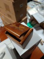 Klein houten doosje met toekan inlegwerk tucán, Huis en Inrichting, Woonaccessoires | Kisten, Minder dan 50 cm, Gebruikt, Unknown