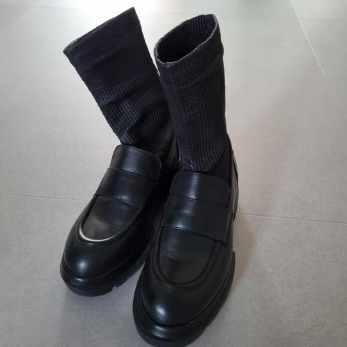 SHABBIES LOAFERS zwart 🖤 LEER 39 met sok, Kleding | Dames, Schoenen, Zo goed als nieuw, Instappers, Zwart, Ophalen