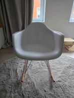 Schommelstoel, Ophalen, Zo goed als nieuw, Wit, Eén