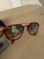 Ray-ban dames zonnebril paars montuur met poetsdoek en koker, Ophalen of Verzenden, Zo goed als nieuw, Paars, Ray-Ban