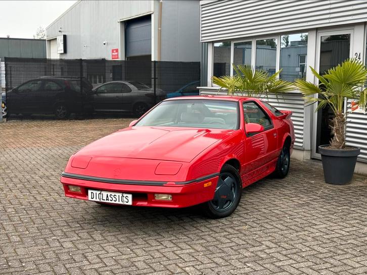 Dodge Daytona Shelby intercooled 2.2 Turbo 1989!!, Auto's, Oldtimers, Bedrijf, Dodge, Benzine, Coupé, Handgeschakeld, Rood, Grijs