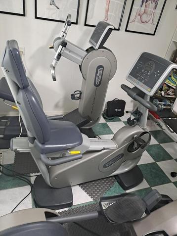 Technogym Zit Lig fiets Recline Recumbent Bike Excite  beschikbaar voor biedingen