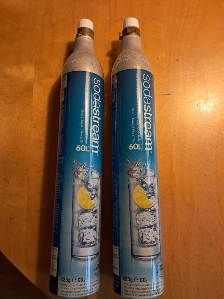 2 volle blauwe sodastream flessen, Witgoed en Apparatuur, Bruiswatermachines, Nieuw, Ophalen of Verzenden