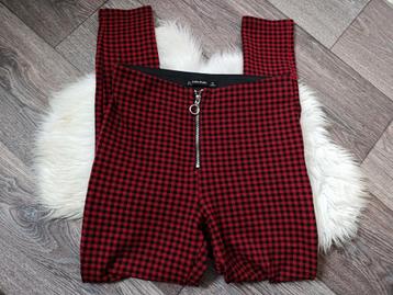 Zara Basic Rood Geruite Broek - Maat S beschikbaar voor biedingen