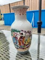 Mooie Vintage Chinese Vaas. Lengte21 cm, Ophalen of Verzenden