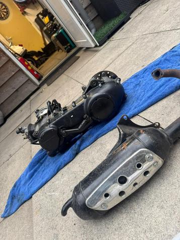 Gilera runner watergekoeld motorblok beschikbaar voor biedingen