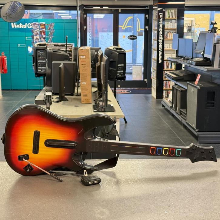 Guitar hero Les Paul Red Octane Inc Dongle Playstation 3, Spelcomputers en Games, Games | Sony PlayStation 3, Zo goed als nieuw