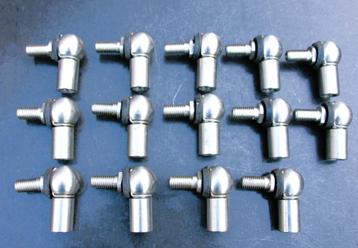 14 Stuks rvs kogelgewrichten. Haaks model RVS-316 beschikbaar voor biedingen