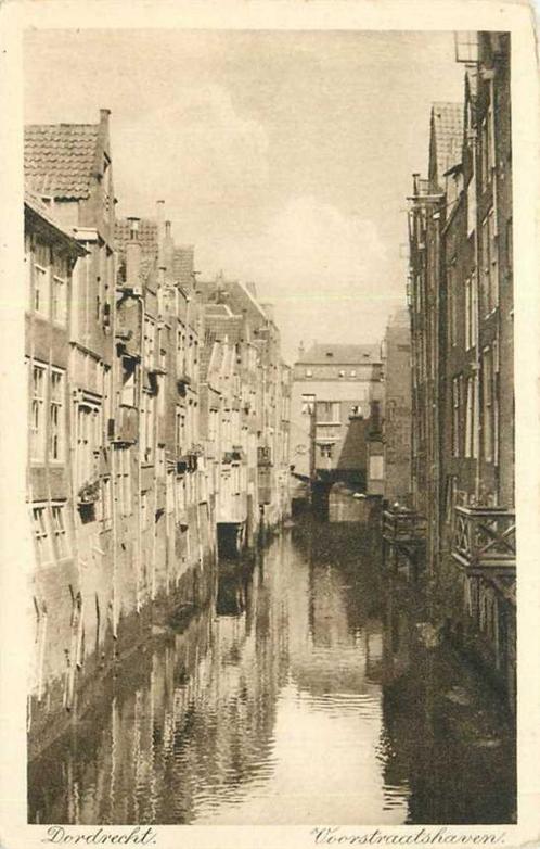(300-463-039) Dordrecht Voorstraatshaven, Verzamelen, Ansichtkaarten | Nederland, Zuid-Holland, Verzenden