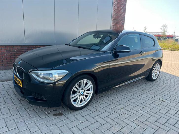 BMW 1-Serie 116i 136pk M-sport / airco/carplay/ M-pakket, Auto's, BMW, Particulier, 1-Serie, ABS, Airbags, Airconditioning, Android Auto
