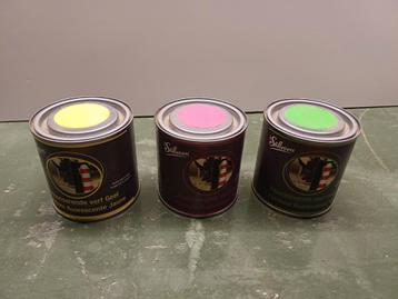 Fluoriserende Verf - Roze, Groen, Geel beschikbaar voor biedingen