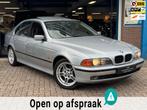 BMW 5-serie 523i Executive 1997 AUT AIRCO LM Top Staat NAP!, Auto's, Euro 2, Zwart, 2494 cc, 11 km/l