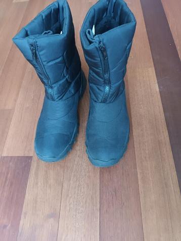 Sneeuwlaarzen maat 45 beschikbaar voor biedingen