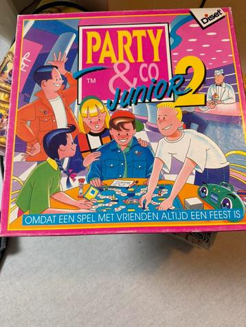 Party en co junior beschikbaar voor biedingen