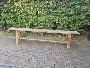 Houten Bankje - Rustiek beschikbaar voor biedingen