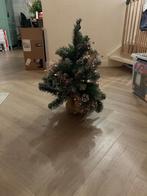 Kleine kunst kerstboom met kleine ballen, Ophalen, Zo goed als nieuw