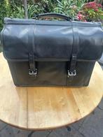 leren aktetas/ laptoptas, Computers en Software, Laptoptassen, Ophalen, 17 inch of meer, Gebruikt, Aktetas