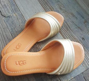 Originele Ugg UGG Sandalen Mt 36 beschikbaar voor biedingen