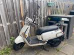 Kymco like 50 tt  45 km voor loop of sloop, Fietsen en Brommers, Scooters | Kymco, Gebruikt, Maximaal 45 km/u, Ophalen of Verzenden