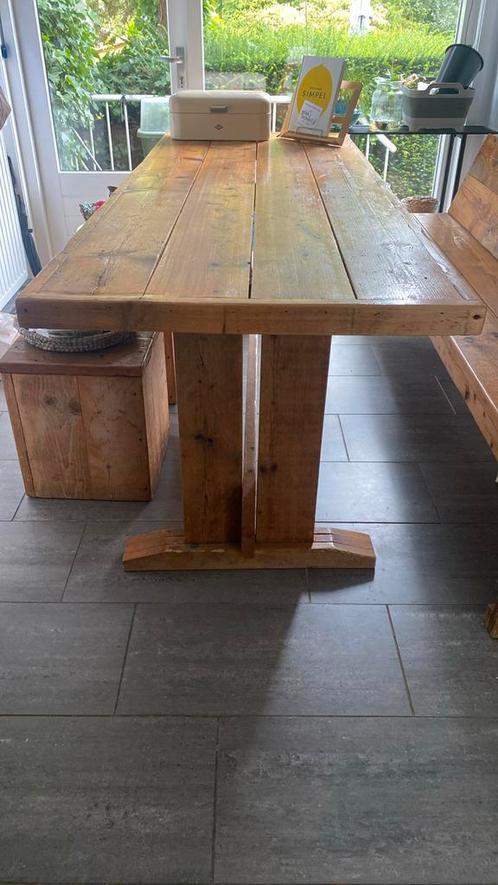 Houten keukentafel op maat gemaakt. Kan ook buiten, Antiek en Kunst, Antiek | Meubels | Tafels, Ophalen of Verzenden