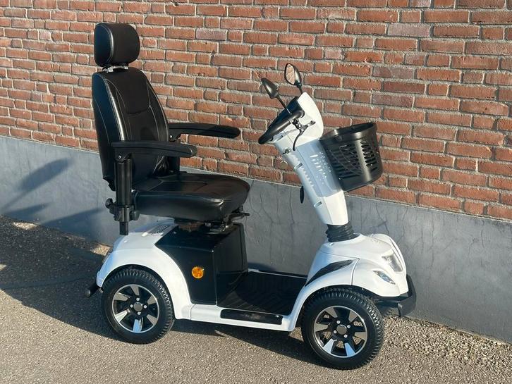 Scootmobiel Vermeiren Carpo 4, Diversen, Brommobielen en Scootmobielen, Zo goed als nieuw, Vermeiren, 36 t/m 45 km, 16 km/u of meer