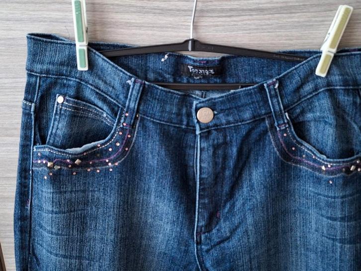 Leuke Younique Jeans Maat 38/40, Kleding | Dames, Spijkerbroeken en Jeans, Zo goed als nieuw, W30 - W32 (confectie 38/40), Blauw