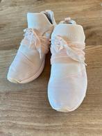 Arkk Sneakers Zalmkleur Maat 40, Arkk, Ophalen of Verzenden, Sneakers of Gympen, Roze