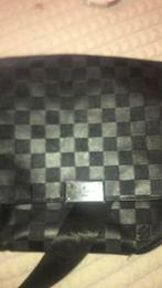 louis vuitton tasje, Ophalen of Verzenden, Zwart