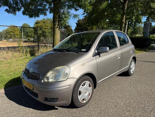 Toyota Yaris 1.3 16V Vvti 5DR 2005 Grijs airco, Auto's, Toyota, Particulier, Yaris, Benzine, B, Hatchback, Handgeschakeld, Origineel Nederlands
