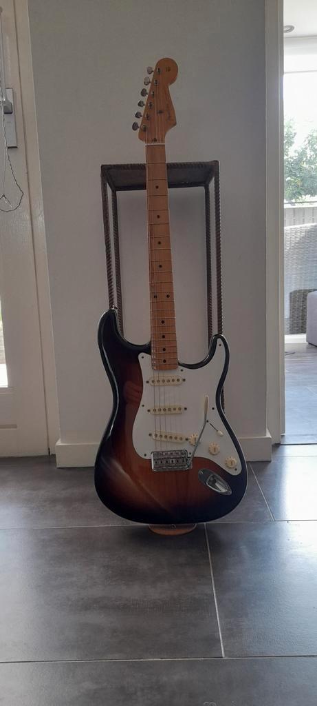 Fender Stratocaster Classic Series 50s, Muziek en Instrumenten, Snaarinstrumenten | Gitaren | Elektrisch, Gebruikt, Solid body
