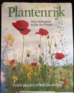 Plantenrijk. Wilde planten in hun landschap Wim Schroevers, Ophalen of Verzenden, Zo goed als nieuw, Bloemen, Planten en Bomen