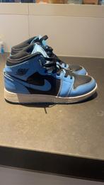 Jordan 1 mid maat 38,5, Jordan, Blauw, Ophalen of Verzenden, Zo goed als nieuw