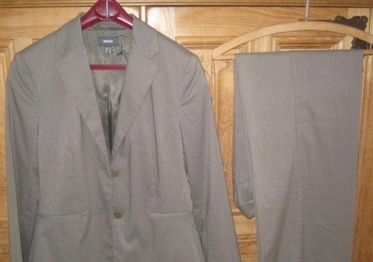 Broekpakken 2 stuks merken Mexx en In Wear Essentials, Kleding | Dames, Jasjes, Kostuums en Pakken, Zo goed als nieuw, Maat 38/40 (M)
