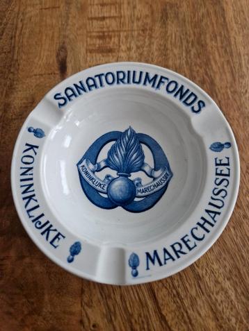 Asbak Sanatorium Fonds Koninklijke Marechaussee  beschikbaar voor biedingen