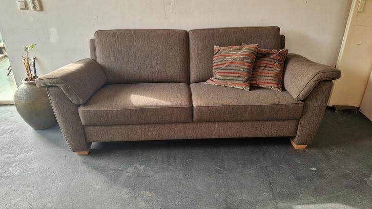 Frommholz Atelier 2-zitsbank - Nette staat!, Huis en Inrichting, Banken | Bankstellen, Zo goed als nieuw, Rechte bank, Tweepersoons