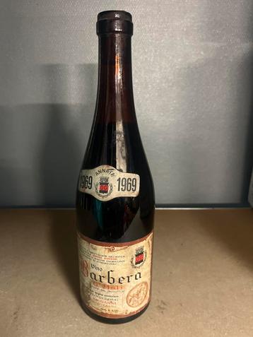 Barbera d'Asti 1969 - Zeldzame Vintage Wijn beschikbaar voor biedingen