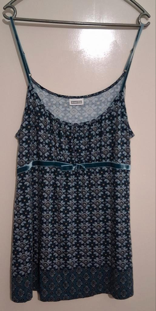 Street One Top - Maat L feestelijk fluweel accent €4!, Kleding | Dames, Tops, Zo goed als nieuw, Blauw, Zonder mouw, Verzenden