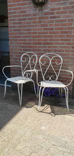 2 ijzeren tuinstoelen, Tuin en Terras, Ophalen, Gebruikt, Metaal, Stapelbaar