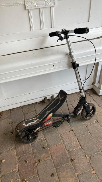 Space scooter beschikbaar voor biedingen