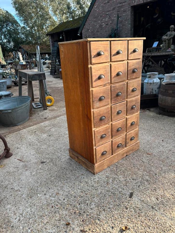 Oude houten ladekast of apothekers kast, Antiek en Kunst, Curiosa en Brocante, Ophalen
