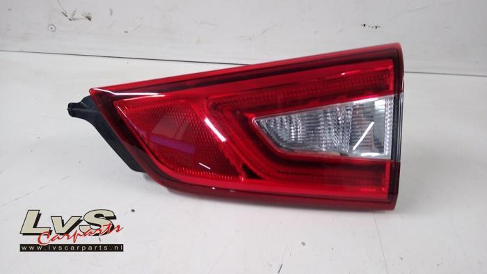 Achterlicht rechts van een Nissan Qashqai, Gebruikt, -, -, Ophalen of Verzenden