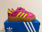Te koop nieuwe Adidas Gazelle Bold maat 39 1/3, Kleding | Dames, Schoenen, Postlaan 3, Nieuw, Ophalen of Verzenden, Sneakers of Gympen