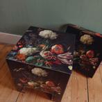 Lucky Vintage Dutch Design Chair flower krukj karton, Ophalen, Overige materialen, Bloemen, Karton