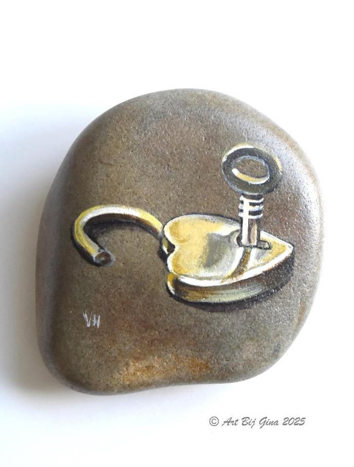Sleutel naar mijn hart, hand geschilderd op een riviersteen, Antiek en Kunst, Kunst | Overige Kunst, Ophalen of Verzenden
