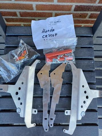 Honda CR250F viertakt crosser nieuw setje radiator protectie beschikbaar voor biedingen